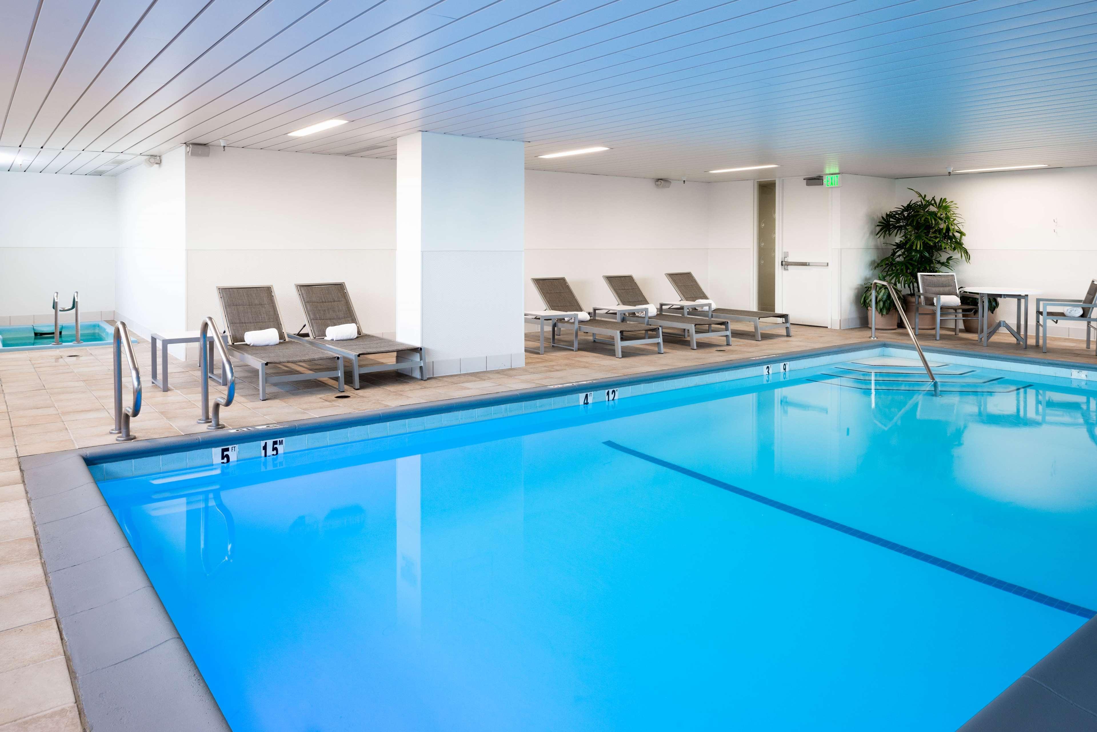 Hilton San Francisco Airport Bayfront - No Resort Fee Берлингейм Экстерьер фото
