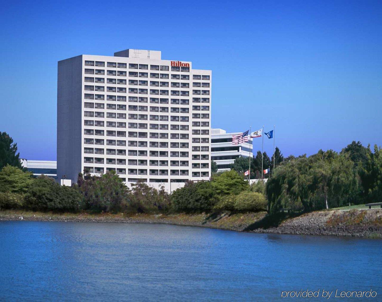 Hilton San Francisco Airport Bayfront - No Resort Fee Берлингейм Удобства фото