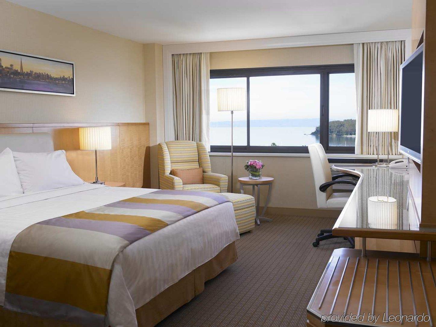 Hilton San Francisco Airport Bayfront - No Resort Fee Берлингейм Номер фото