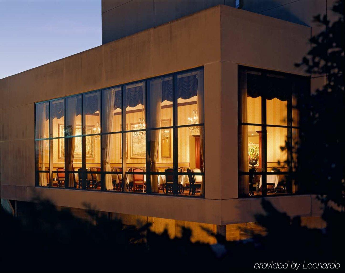 Hilton San Francisco Airport Bayfront - No Resort Fee Берлингейм Экстерьер фото